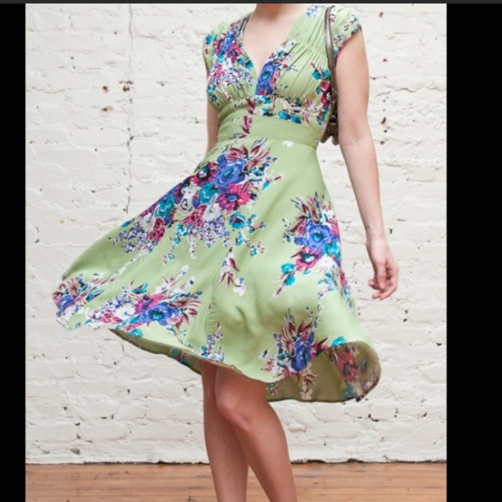 Trashy Diva Olive 1940s dress
